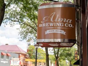 Alma Brewing Company sign